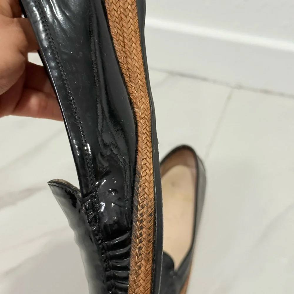Stuart Weitzman Glossy Black Loafers with Brown Trim‎ 7.5